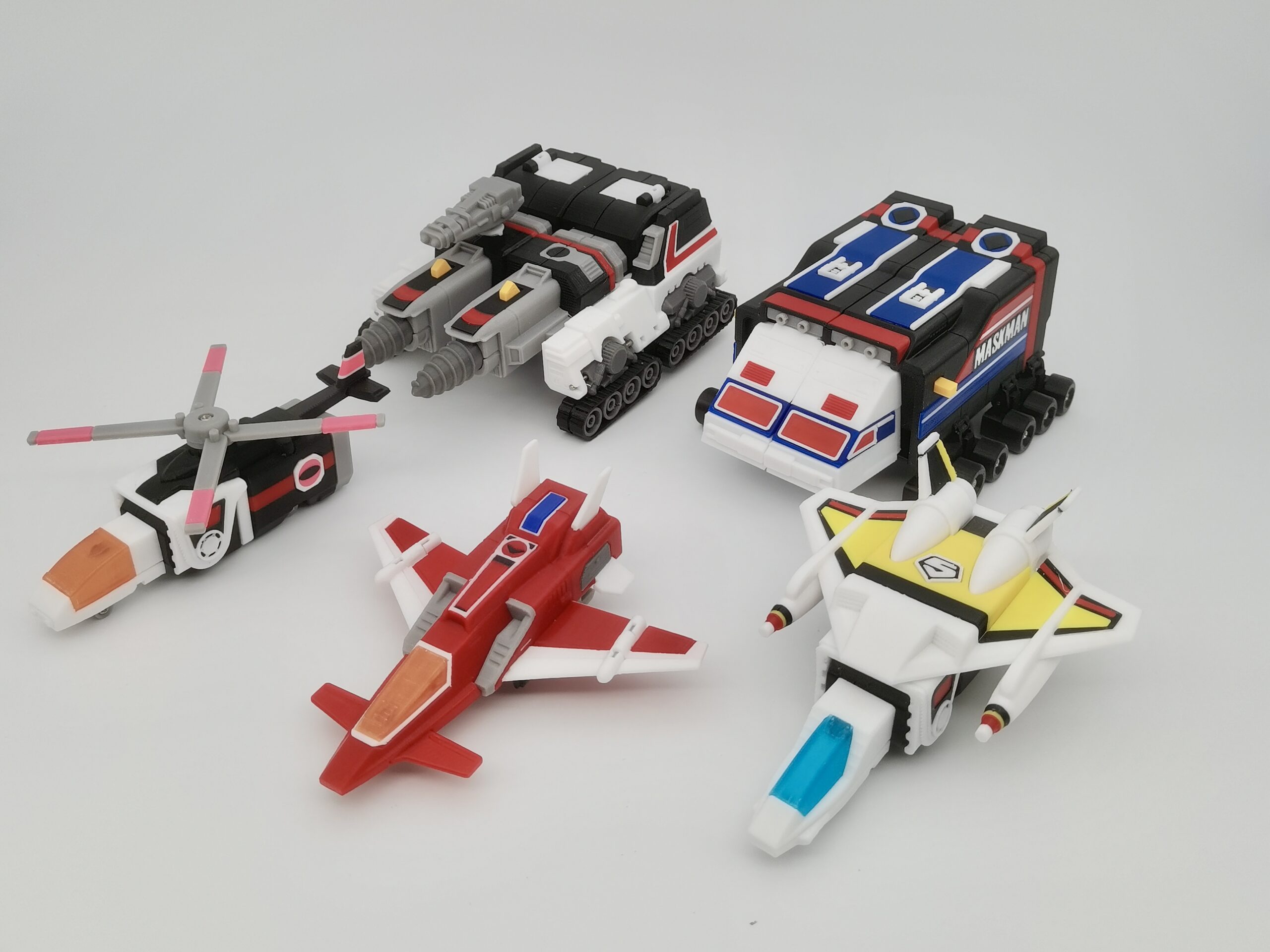 Maskman Great Five five component vehicles