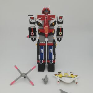 Maskman Great Five robot with included accessories and sword