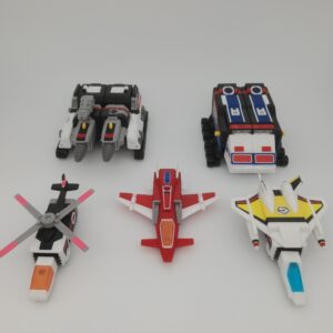 3D-printed Maskman Great Five component vehicles